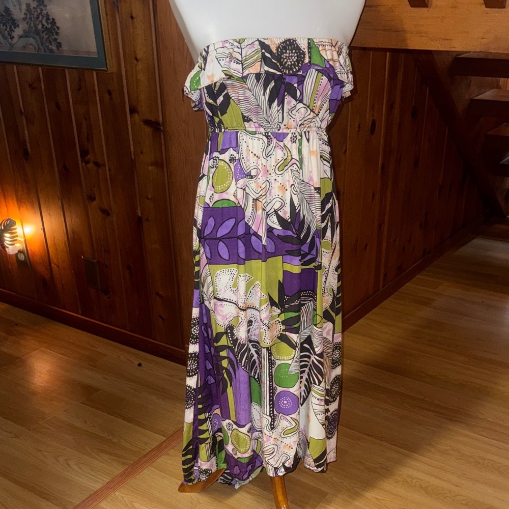 Me Too Size Medium juniors Strapless Dress in Purple and Green
